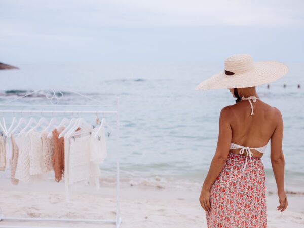 Saída de praia: guia completo de modelos e ocasiões de uso